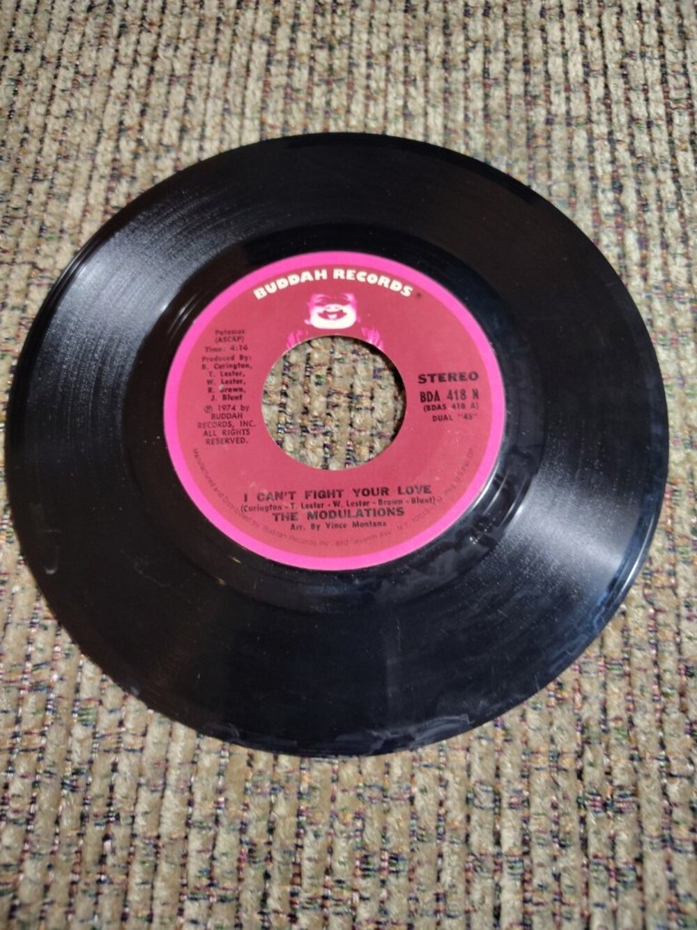 The Modulations. I Can't Fight Your Love/Your Love Has Me Locked Up. Buddah.1974